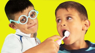 Toy video about Dentist Kit toys for Kids